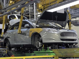 autoweek.cz - Ford zahájil evropskou produkci Focusu Electric