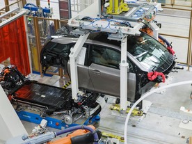 autoweek.cz - BMW využívá aplikaci CATIA