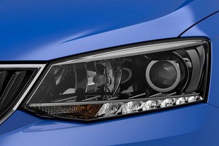 autoweek.cz - Fabia ukázala světlomet