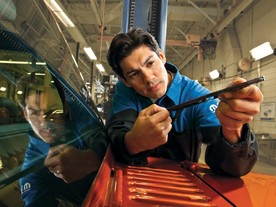 autoweek.cz - Automechanici základem úspěchu