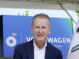 autoweek.cz - Nedostatek plynu hrozbou pro Volkswagen