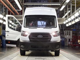 autoweek.cz - Ford Pro je připraven na elektrifikaci