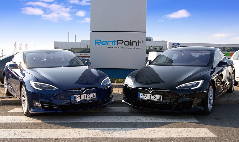Autopůjčovna RentPoint nabídne k pronájmu vozy Tesla