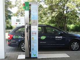 autoweek.cz - RWE otevřela 16. CNG stanici v Praze-Balabence