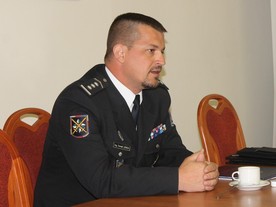 autoweek.cz - Policie chce mít veto na dopravní značení