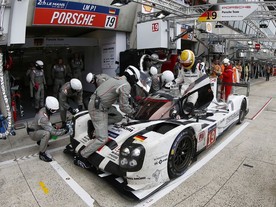 autoweek.cz - 395 kol k vítězství Porsche v Le Mans