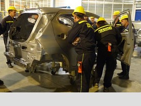 autoweek.cz - Experti na vyprošťování v TPCA