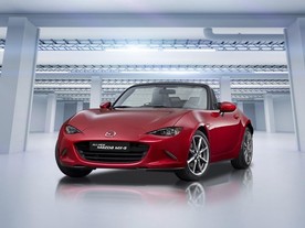 autoweek.cz - Mazda vyvíjí bioplast