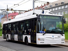 autoweek.cz - V Praze opět trolejbus