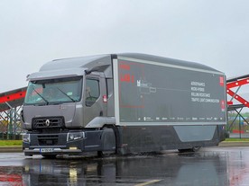 autoweek.cz - Prototyp Urban Lab 2 dosáhl snížení spotřeby o 12,8 %  