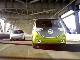 autoweek.cz - Nikoliv Superb do Emdenu, ale Passat do Kvasin!