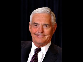 autoweek.cz - Bob Lutz má stále co říct