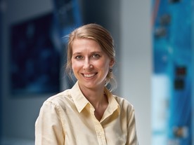 autoweek.cz - Zuzana Vitamvásová je Automotive News Europe Rising Star