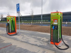autoweek.cz - Největší síť veřejného dobíjení v ČR hlásí 150 stanic