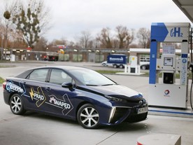 autoweek.cz - Pohonné hmoty z mořské vody