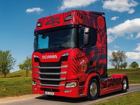 autoweek.cz - Limitovaná edice Scania 