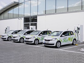 autoweek.cz - Rychlodobíjecí stanice u Zákaznického centra