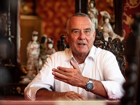 autoweek.cz - Kurzarbeit proto, že nic nefunguje, nebo nic nefunguje kvůli kurzarbeitu? 