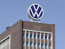 autoweek.cz - Vyšetřování Pötsche a Müllera bylo zastaveno