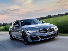 autoweek.cz - Výkon nových automobilů stále roste