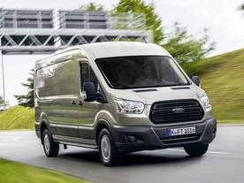 autoweek.cz - Pětiletý servis a záruka pro užitkové Fordy zdarma