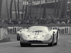 Ford Mk.IV (Shelby American) McLaren/Donohue .)(