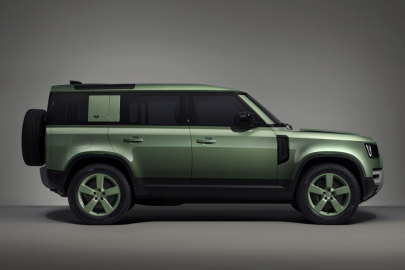 Land Rover Defender 75th Limited Edition 110