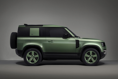 Land Rover Defender 75th Limited Edition 90