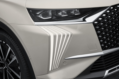 DS 7 E-Tense 4×4 360