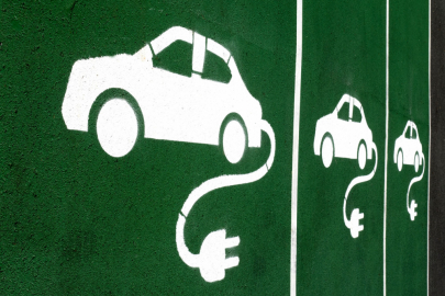 Nařízení o infrastruktuře alternativních paliv požaduje nabíjecí stanice pro elektrická vozidla každých 60 km