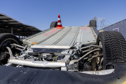 AXA crash test 2022 - Volkswagen e-Golf a Golf VII