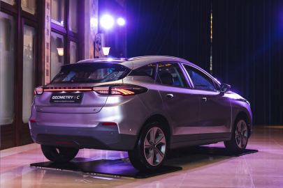 Geely Geometry C