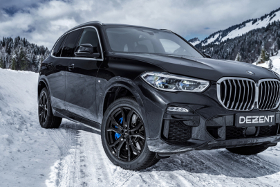 Dezent TV black BMW X5