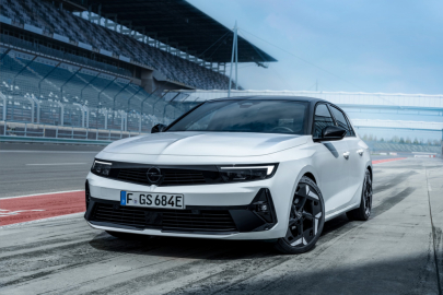 Opel Astra GSe