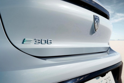 Peugeot E-308