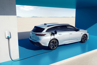Peugeot E-308 SW