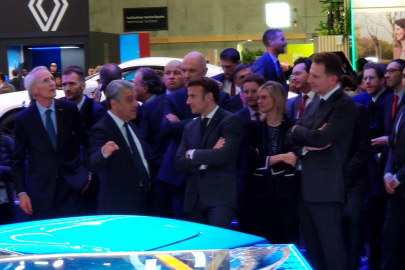 Mondial Automobile 2022: Jean-Dominique Senard, Luca De Meo a Emmanuel Macron