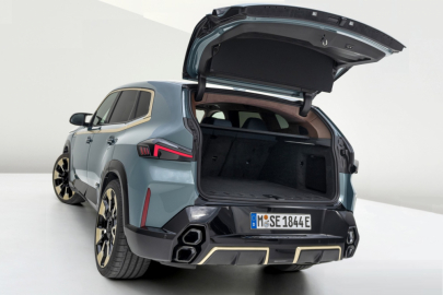 BMW XM PHEV