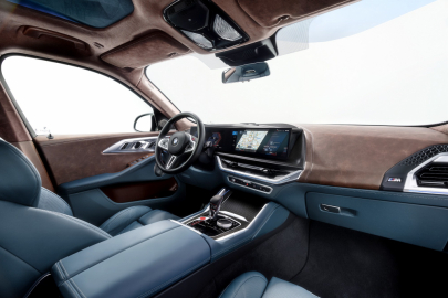 BMW XM PHEV