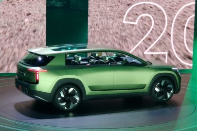 Škoda Vision 7S