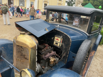 Pojištění pro historická vozidla od Kooperativy používá digitální jednotku Xmarton