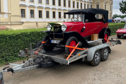 Pojištění pro historická vozidla od Kooperativy používá digitální jednotku Xmarton