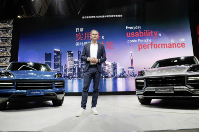 Auto Shanghai Porsche Cayenne a Oliver Blume