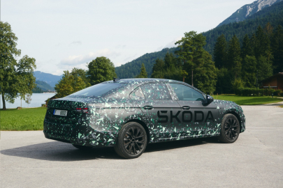 Škoda Superb IV liftback
