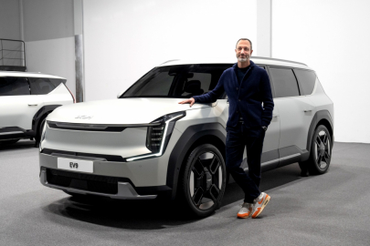 Kia EV9 a designér Karim Habib