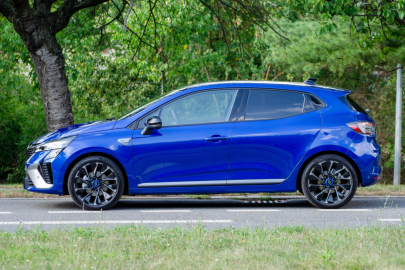 Renault Clio Esprit Alpine E-Tech full hybrid 145