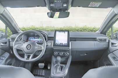 Renault Clio Esprit Alpine E-Tech full hybrid 145