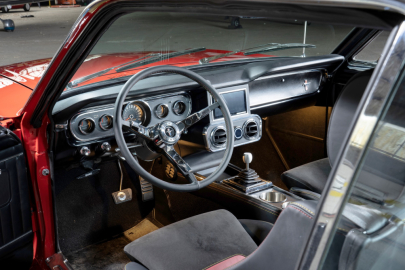 Resto-mod AMR Ford Mustang 1965