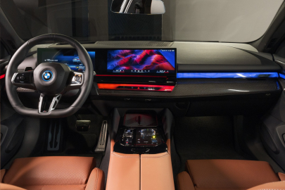 BMW i5