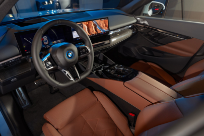 BMW i5